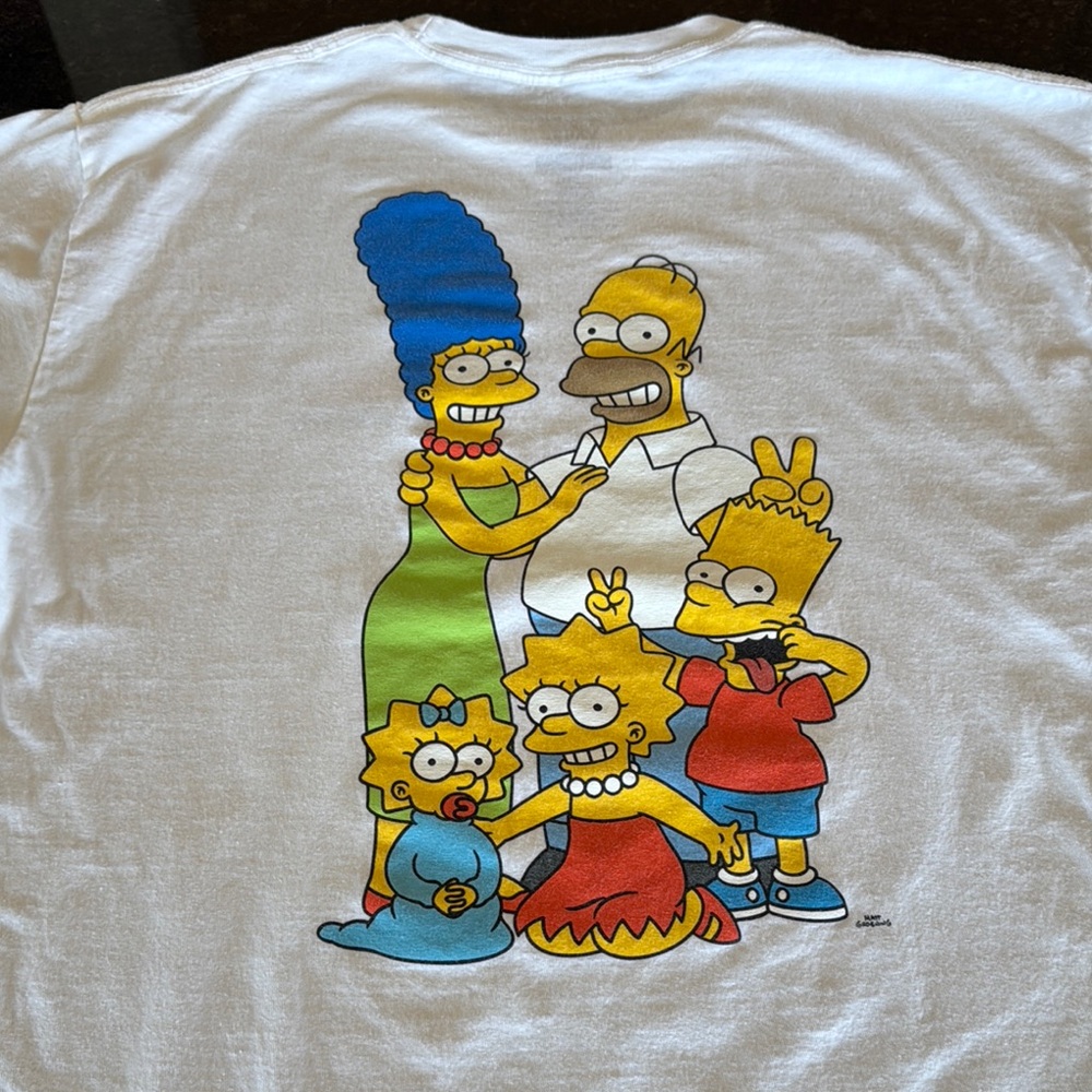 Vans x The Simpsons collaboration T shirt  size L limited edition